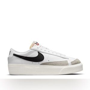 Nike White and Black Low-Top Sneakers
